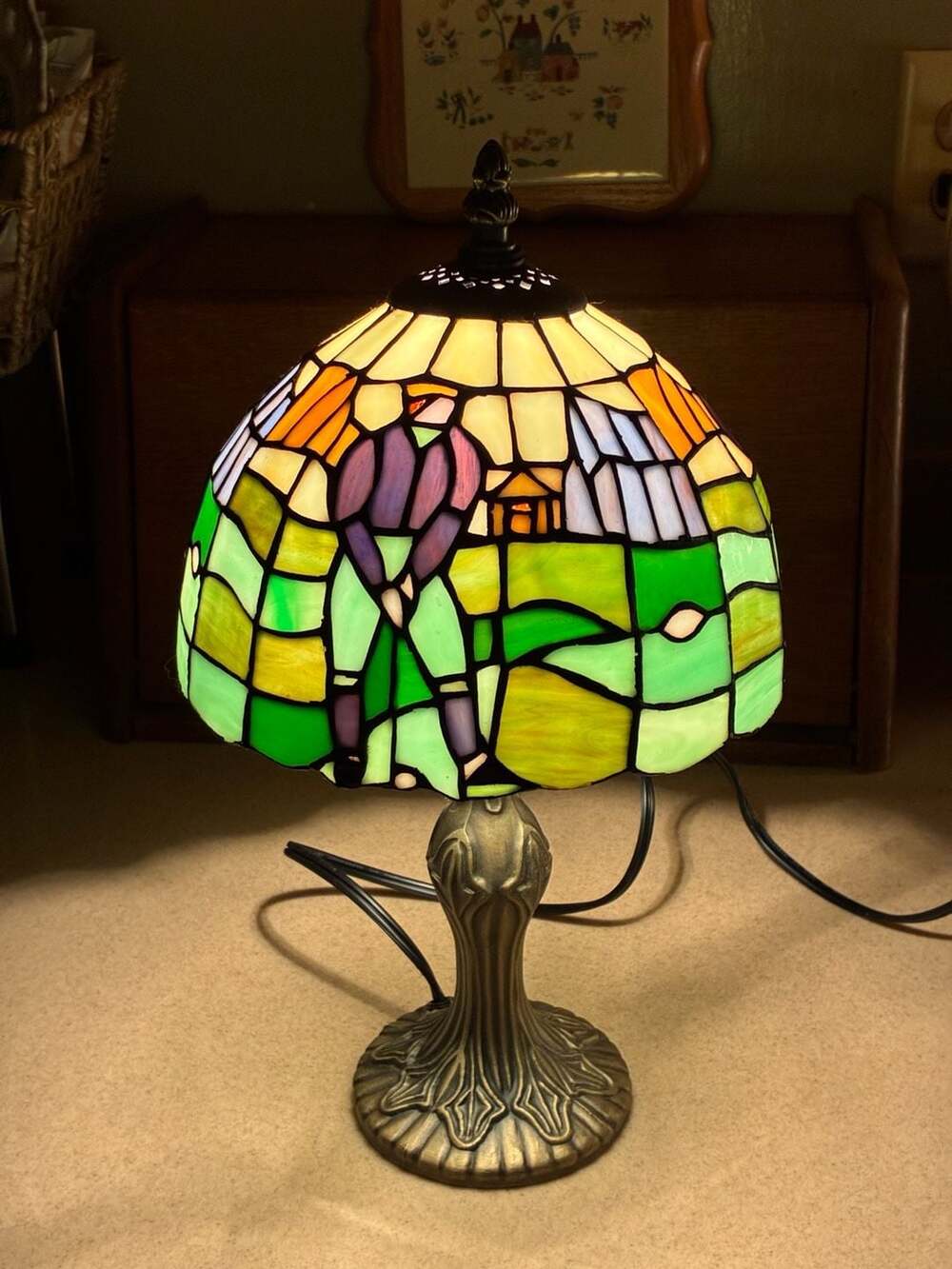 Dale Tiffany Style Stained Glass Golfer Table Lamp